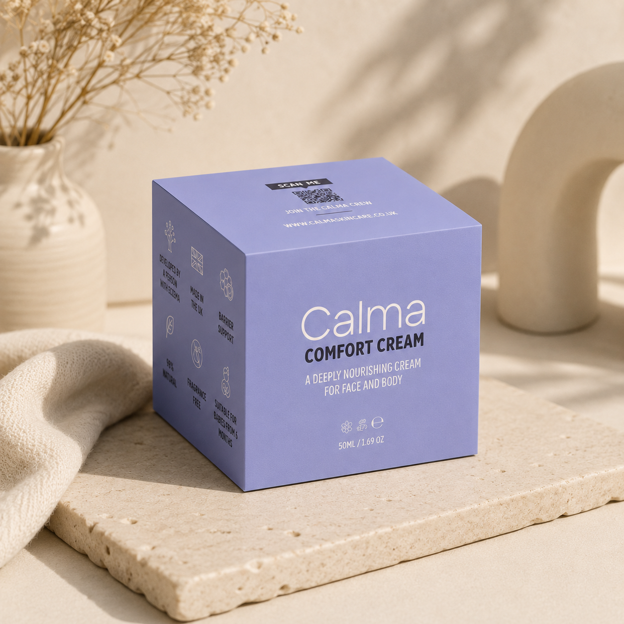 Box of Calma Comfort Cream on a neutral background